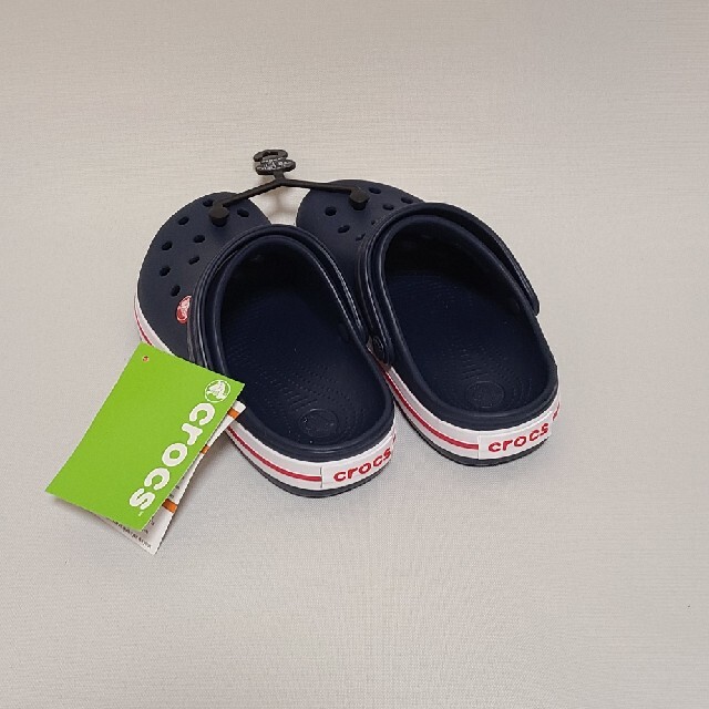 crocs(クロックス)の新品タグ付き*クロックス19.5センチ キッズ/ベビー/マタニティのキッズ靴/シューズ(15cm~)(サンダル)の商品写真