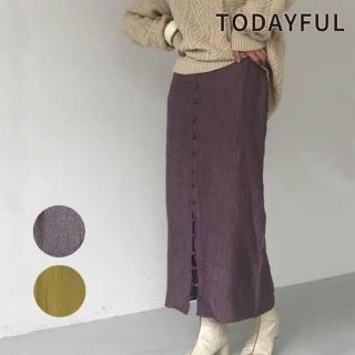 トゥデイフル(TODAYFUL)の【naa さん専用】［TODAYFUL］フロントボタンサテンスカート(ロングスカート)