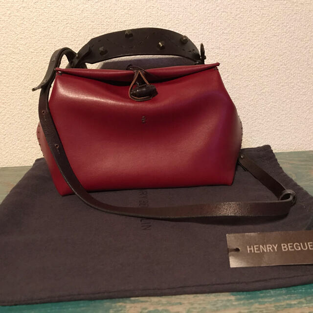 エンリーベグリンHENRY BEGUELINショルダーバッグ美品