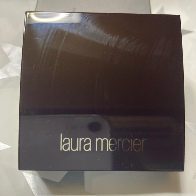 laura mercier(ローラメルシエ)のローラメルシエ　シークレット ブラーリング パウダー フォー アンダー アイズ コスメ/美容のベースメイク/化粧品(その他)の商品写真