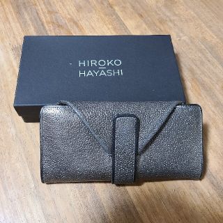 ヒロコハヤシ(HIROKO HAYASHI)の[USED]　ヒロコハヤシ HIROKO HAYASHI  長財布  シルバー(財布)