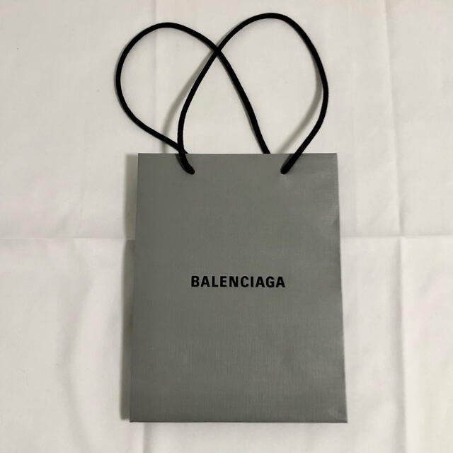 Balenciaga(バレンシアガ)のバレンシアガ ショップ袋 紙袋 ショッパー 袋 グレー レディースのバッグ(ショップ袋)の商品写真