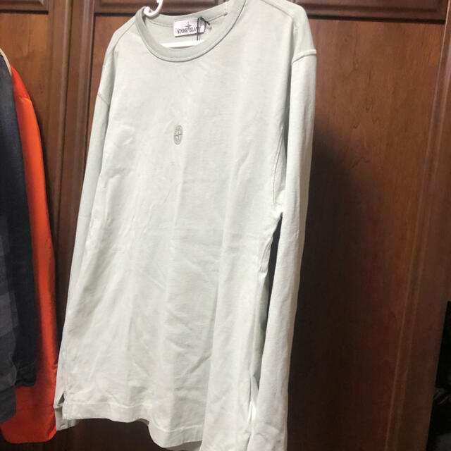 STONE ISLAND(ストーンアイランド)のストーンアイランド　ロンT メンズのトップス(Tシャツ/カットソー(七分/長袖))の商品写真