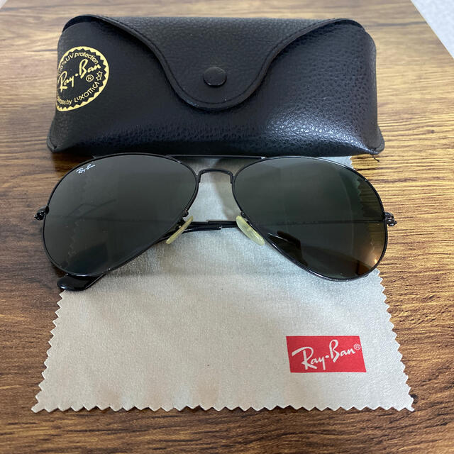 Ray-Ban(レイバン)の【最終価格】Ray-Ban AVIATOR メンズのファッション小物(サングラス/メガネ)の商品写真