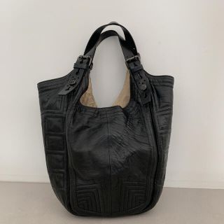 ジバンシィ(GIVENCHY)のGIVENCHY ジバンシー　トートバッグ(トートバッグ)