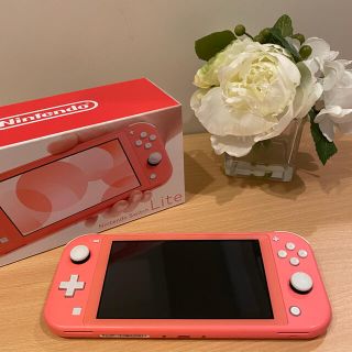 ニンテンドースイッチ(Nintendo Switch)のNintendo switch lite(携帯用ゲーム機本体)