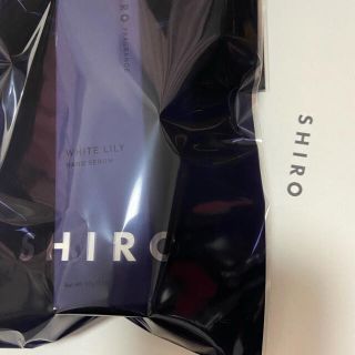 シロ(shiro)の【新品】shiroホワイトリリーハンド美容液30g(ハンドクリーム)