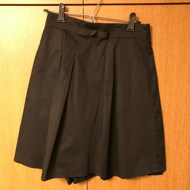 Paul Smith(ポールスミス)のPaul Smith 黒 スカート レディースのスカート(ひざ丈スカート)の商品写真