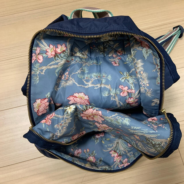 LeSportsac(レスポートサック)のレスポートサック　マルヤマケイタコラボ　リュック レディースのバッグ(リュック/バックパック)の商品写真