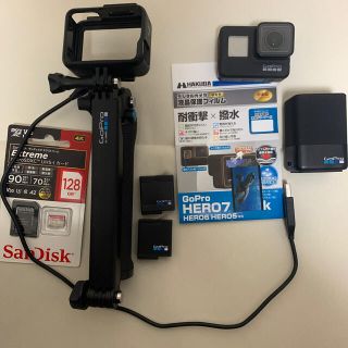 ゴープロ(GoPro)のGoPro7 Black セット 【期間限定値下げ中】(ビデオカメラ)