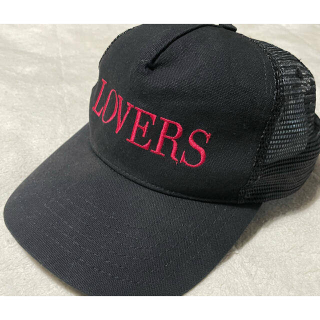 Saint Laurent(サンローラン)のAMIRI LOVERS TRUCKER HAT アミリ   キャップ メンズの帽子(キャップ)の商品写真