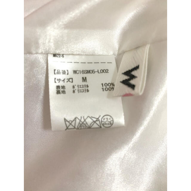 wc(ダブルシー)のWC プリーツミニスカート　白　インナーパンツ付 レディースのスカート(ミニスカート)の商品写真