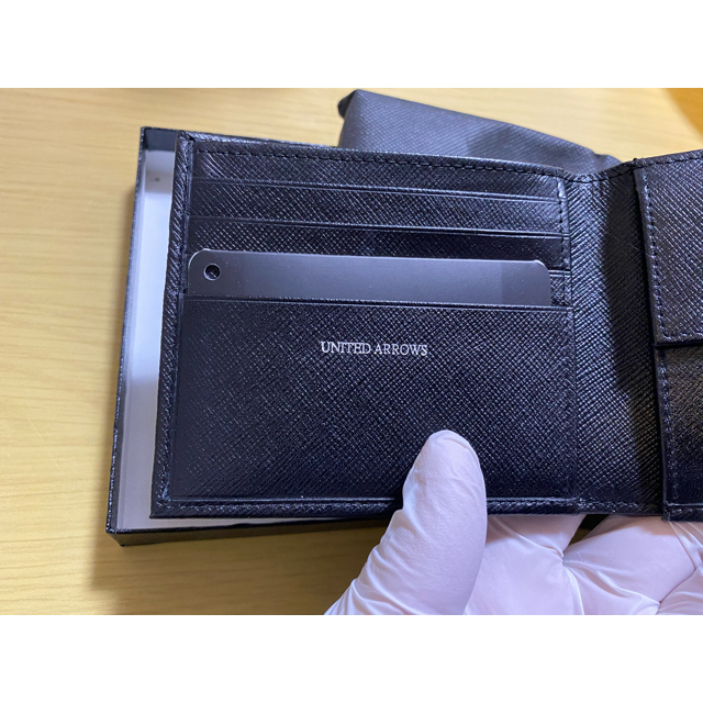 UNITED ARROWS - ユナイテッドアローズ 新品未使用 二つ折り財布の通販
