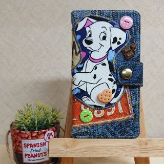 ディズニー(Disney)の☆ビンテージリメイク☆101匹わんちゃん手帳型iPhoneカバー ハンドメイド(スマホケース)