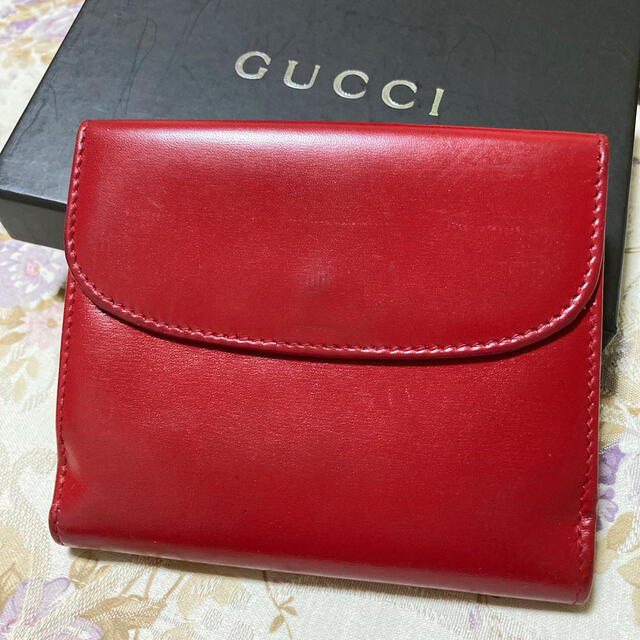 Gucci(グッチ)のグッチ　折財布レザー　レッド　 レディースのファッション小物(財布)の商品写真