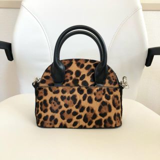 ザラ(ZARA)の[美品]レオパード柄リアルファーミニボーリングバッグ(ショルダーバッグ)