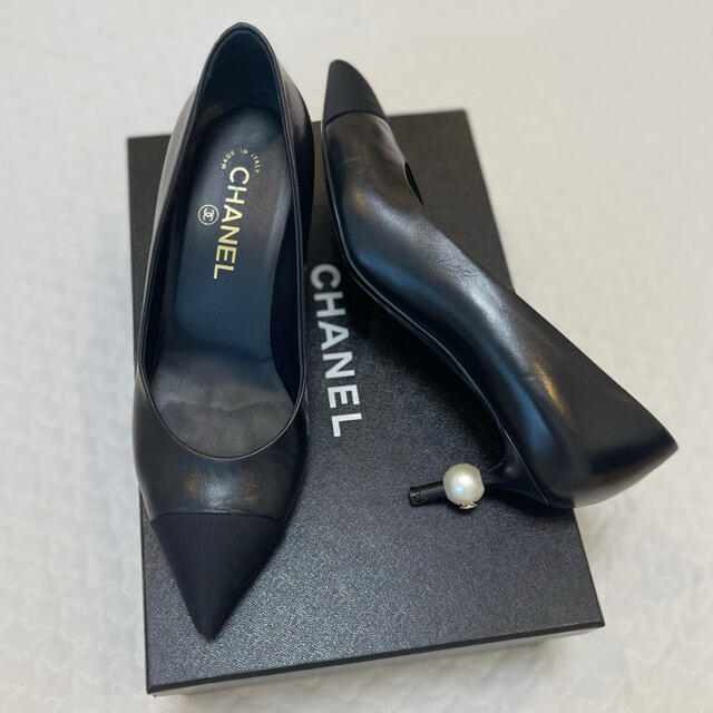 被り心地最高 シャネル CHANEL シャネル パール パンプス 38 靴