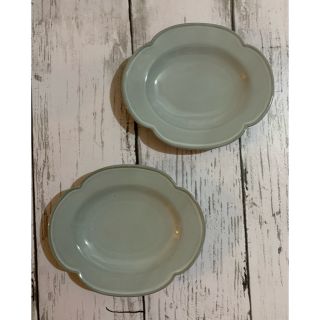 花型皿 ツヤ白 2枚 小皿 美濃焼 オシャレ 陶器 楕円 副菜皿 デザート皿(食器)