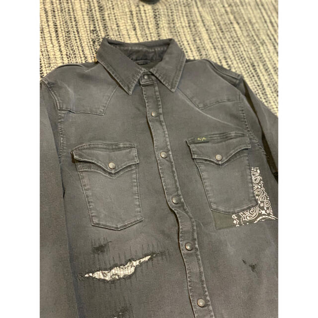 DSQUARED2(ディースクエアード)のSURT デニムシャツ　新品未使用 メンズのジャケット/アウター(Gジャン/デニムジャケット)の商品写真