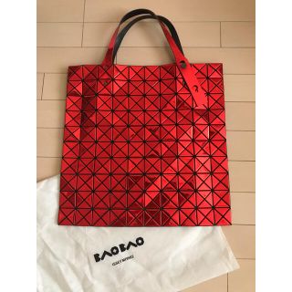 イッセイミヤケ(ISSEY MIYAKE)の【希少】BAOBAO ISSEY MIYAKE トートバッグ　ミラー赤(トートバッグ)