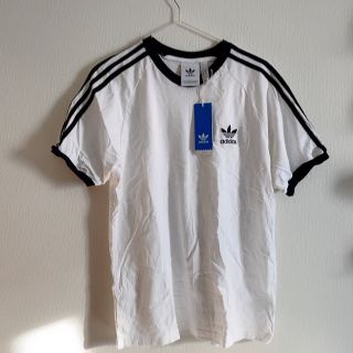 アディダス(adidas)のadidasスリーストライプスTシャツ 3 STRIPES TEE 　Lサイズ(Tシャツ/カットソー(半袖/袖なし))