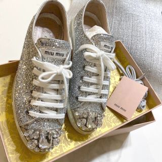 MIU MIU 高級ビジュースニーカー　未使用