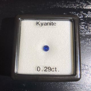 ネパール産　カイヤナイト 0.29ct(各種パーツ)