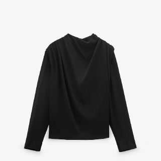 ザラ(ZARA)の 値下げ！未使用 ZARA プリーツトップス ブラック M(シャツ/ブラウス(長袖/七分))