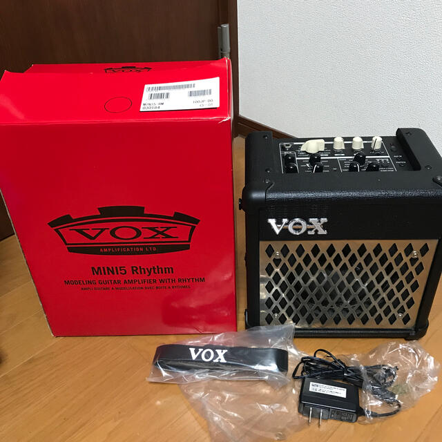 VOX(ヴォックス)の【SANA様専用】ギターアンプ　VOX mini5 Rhythm 楽器のギター(ギターアンプ)の商品写真