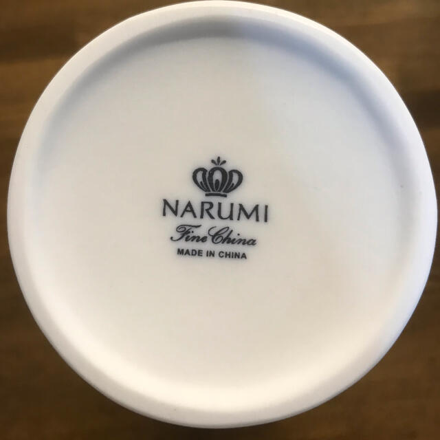 NARUMI(ナルミ)のNARUMI 20cm クロッカベース (白) インテリア/住まい/日用品のインテリア小物(花瓶)の商品写真