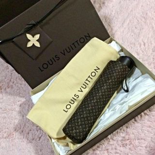 ルイヴィトン(LOUIS VUITTON)のヴィトン折りたたみ傘♡(傘)