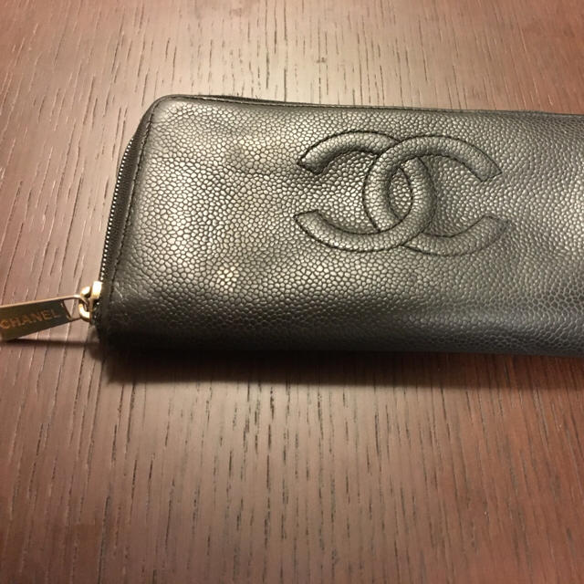 CHANEL(シャネル)の本物 シャネル キャビアスキン 長財布 ママさん専用 レディースのファッション小物(財布)の商品写真