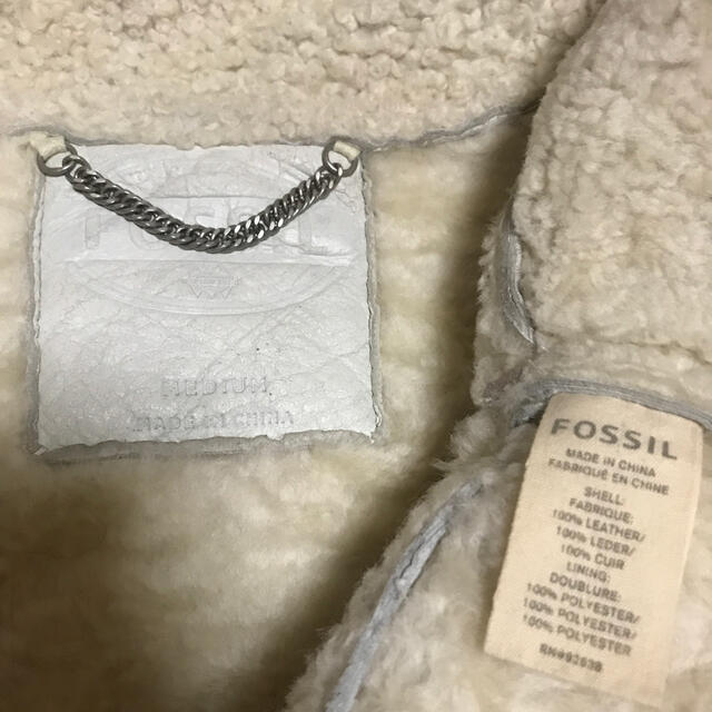 FOSSIL(フォッシル)のライダース　白　ホワイト　コート　ボア　M FOSSIL レディースのジャケット/アウター(ライダースジャケット)の商品写真