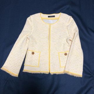 フォクシー(FOXEY)の【美品】FOXEY フォクシー　ツイードジャケット　フリンジ加工　サイズ40(ノーカラージャケット)