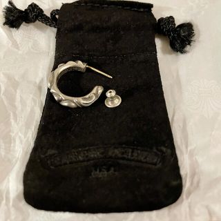 クロムハーツ(Chrome Hearts)の付属品完備　chrome hearts クロムハーツ　スクロールフープピアス (ピアス(片耳用))