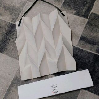 イッタラ(iittala)のISSEY MIYAKE iittala プリーツバッグ 完売品 レア 希少(トートバッグ)