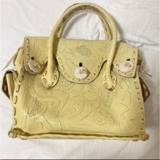 GRACE CONTINENTAL(バッグ ・ イエロー/黄色系)のフリマ GRACE CONTINENTAL(バッグ ・ イエロー/黄色系)のフリマ