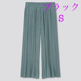 ユニクロ(UNIQLO)の【完売品】UNIQLO ユニクロ シフォンプリーツスカートパンツ！ブラック S(カジュアルパンツ)