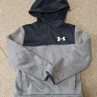 アンダーアーマー(UNDER ARMOUR)の値下げ☆UNDER ARMOUR 裏起毛トレーナー☆120(Tシャツ/カットソー)