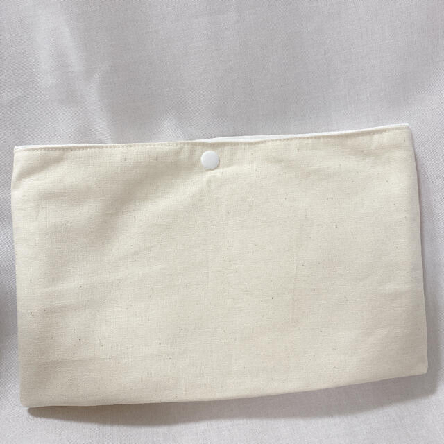 バッグインバッグ　ハンドメイド　北欧　ラフランス　ホワイト ハンドメイドのファッション小物(バッグ)の商品写真