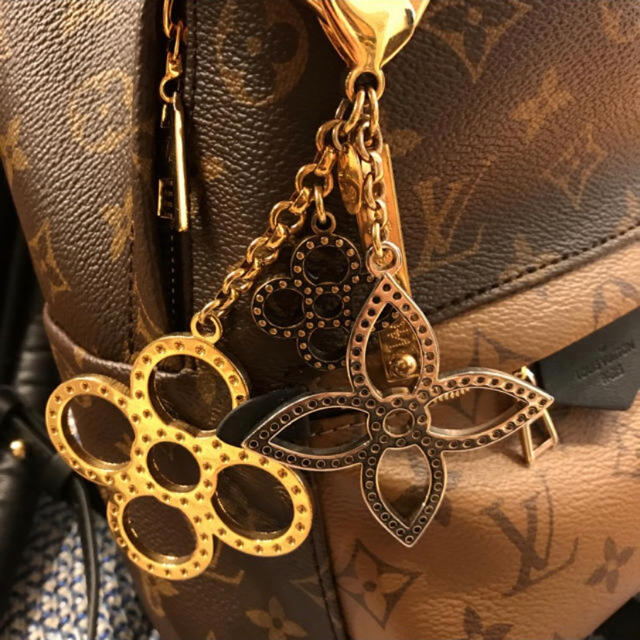 LOUIS VUITTON(ルイヴィトン)のコスモス様専用ルイヴィトンチャーム レディースのアクセサリー(チャーム)の商品写真