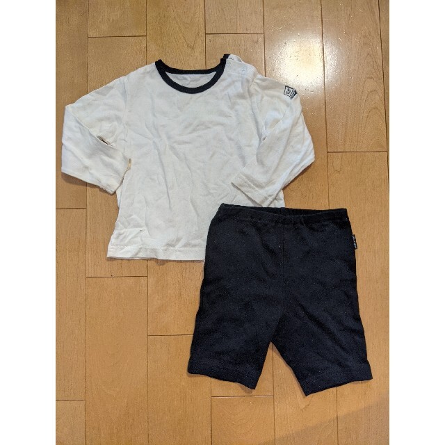 COMME CA DU MODE(コムサデモード)のcomme ca fossette 上下セット 90 キッズ/ベビー/マタニティのキッズ服男の子用(90cm~)(Tシャツ/カットソー)の商品写真