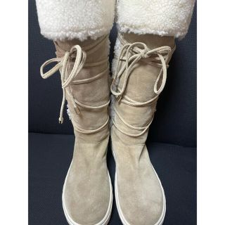 MONCLER モンクレールムートンブーツ 靴 ブーツ 靴 ブーツ ...