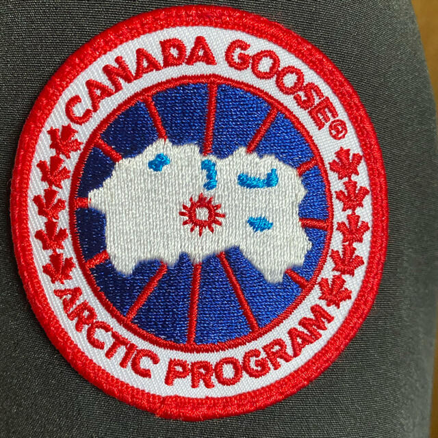 CANADA GOOSE(カナダグース)のカナダグース ジャスパー ブラック メンズのジャケット/アウター(ダウンジャケット)の商品写真