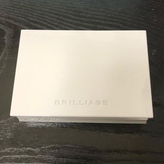 ブリリアージュ(BRILLIAGE)のブリリアージュ　トリッキーパクトUVスパークル　ライトベージュ10(ファンデーション)