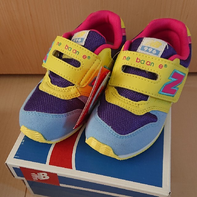 New Balance(ニューバランス)のニューバランス996⭐新品16.5cm キッズ/ベビー/マタニティのキッズ靴/シューズ(15cm~)(サンダル)の商品写真