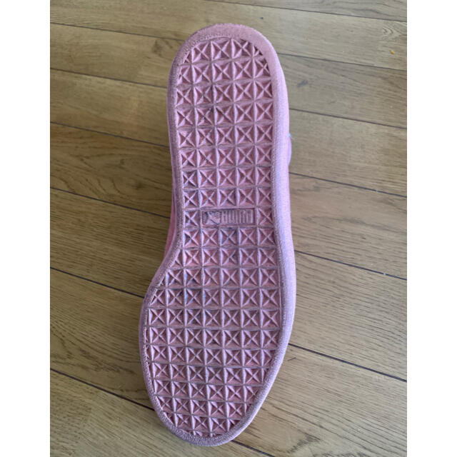 PUMA(プーマ)のプーマ　スエードクラシック　ピンク　ハイカット レディースの靴/シューズ(スニーカー)の商品写真