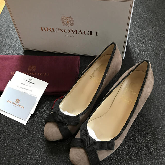 BRUNOMAGLI(ブルーノマリ)のBRUNOMAGLI  ブルーノマリ　22センチ レディースの靴/シューズ(ハイヒール/パンプス)の商品写真