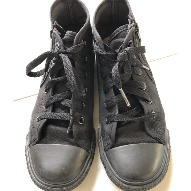 CONVERSE(コンバース)のconverse オールスターハイカット　21㎝ キッズ/ベビー/マタニティのキッズ靴/シューズ(15cm~)(スニーカー)の商品写真