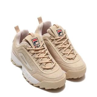 フィラ(FILA)のfila ベージュ　ダッドスニーカー(スニーカー)